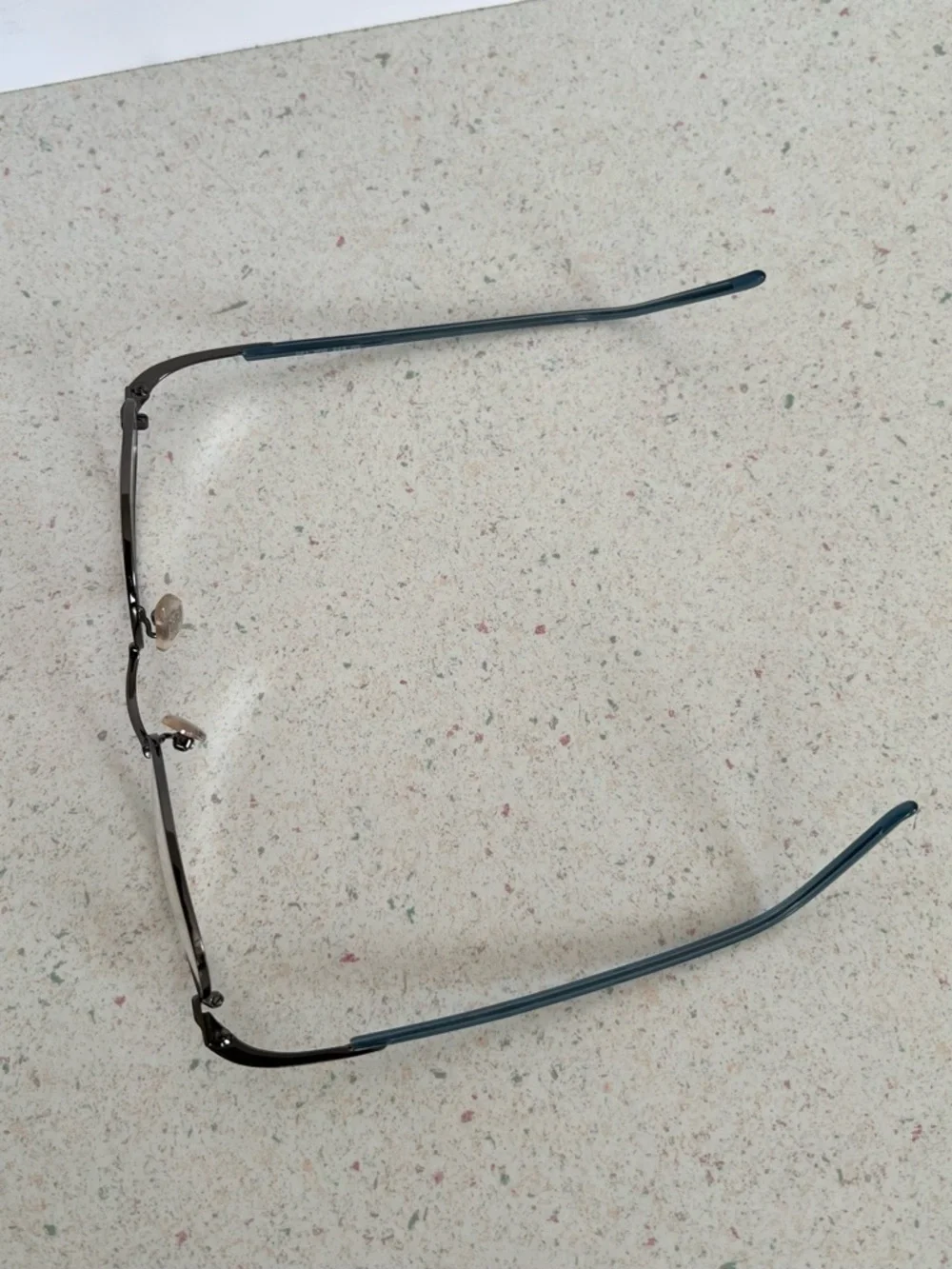 Vintage Guess Eyewear Gunmetal Wire Frames GU 596, 48/20 140 New Old Stock.